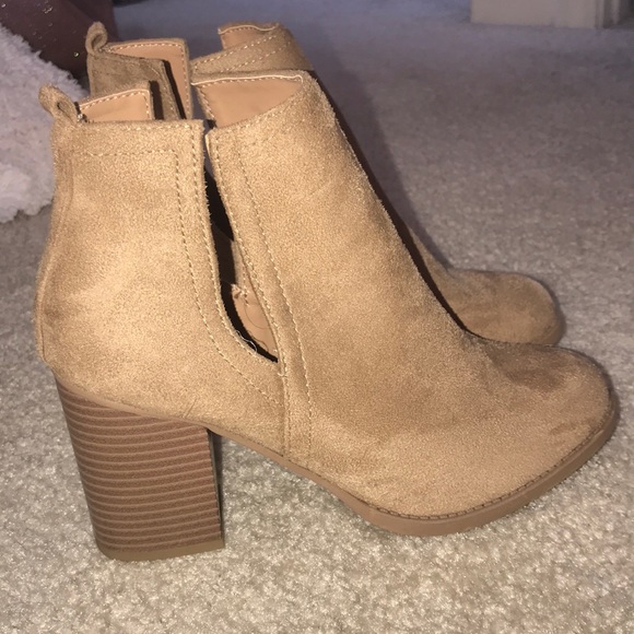 Soda Shoes - Soda light brown booties-Size 7.5
